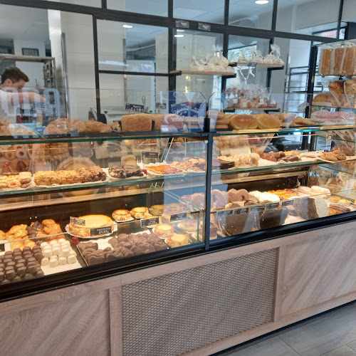 Fotografia tomada fuera de TAHONA URIBE SANTUTXU - Panadería en Bilbao, Vizcaya