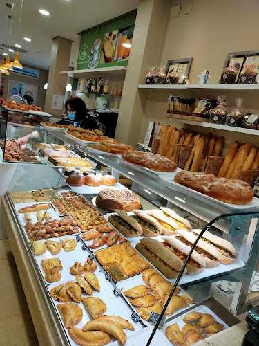 Fotografia tomada fuera de Pastisseria Soler - Pastisseria en Catarroja, Valencia