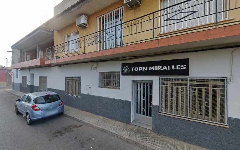 Fotografia tomada fuera de Panaderia Miralles - Panadería en Castellón de la Plana, Castellón