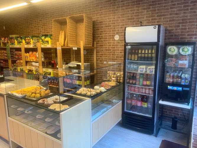 Fotografia tomada fuera de Panadería colombiana Caliespan - Panadería en Valladolid, Valladolid