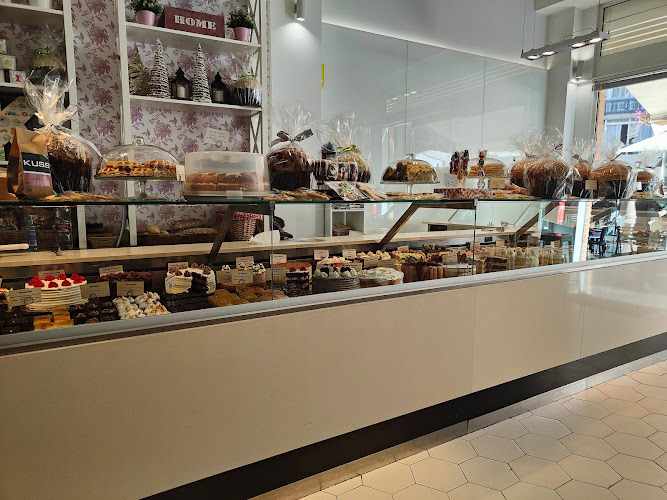 Fotografia tomada fuera de Pastelería Kuss - cafeterías en Cartagena, Murcia