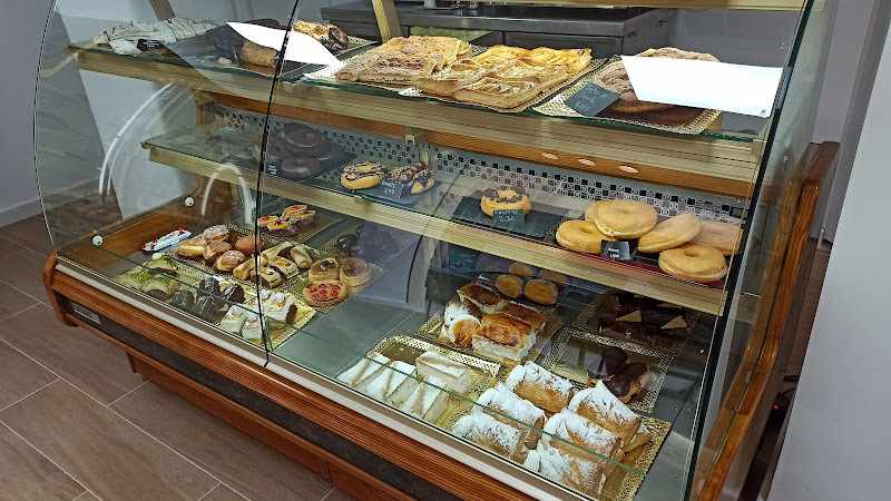Fotografia tomada fuera de Panaís - Panadería en Cartagena, Murcia