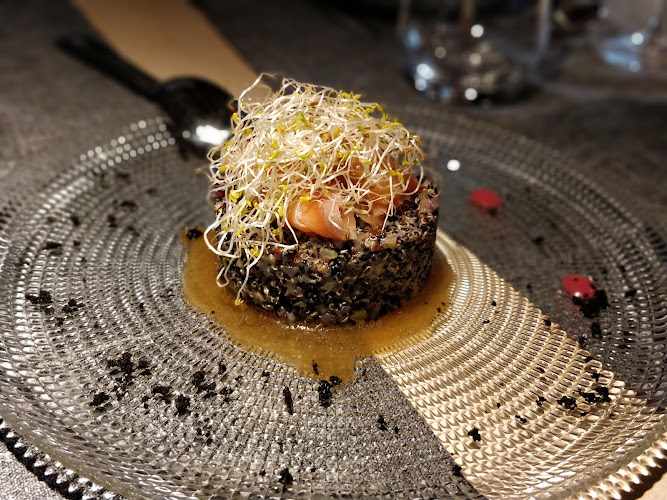 Fotografia tomada fuera de Restaurante Entre Máquinas by La Fábrica del Canal - restaurantes en Abarca de Campos, Palencia