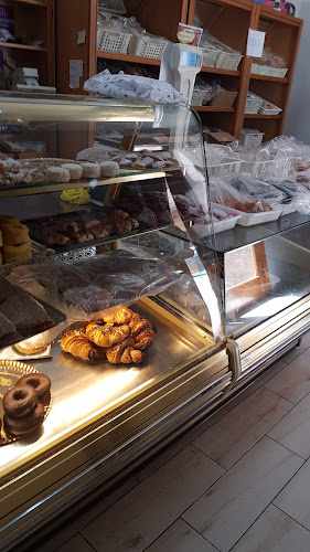 Fotografia tomada fuera de DULCES EL CRISTO DE ZALAMEA S.L - Pastelería en Zalamea de la Serena, Badajoz