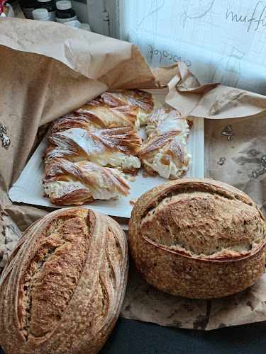 Fotografia tomada fuera de Artisauak - Pastelería en Vitoria-Gasteiz, Álava