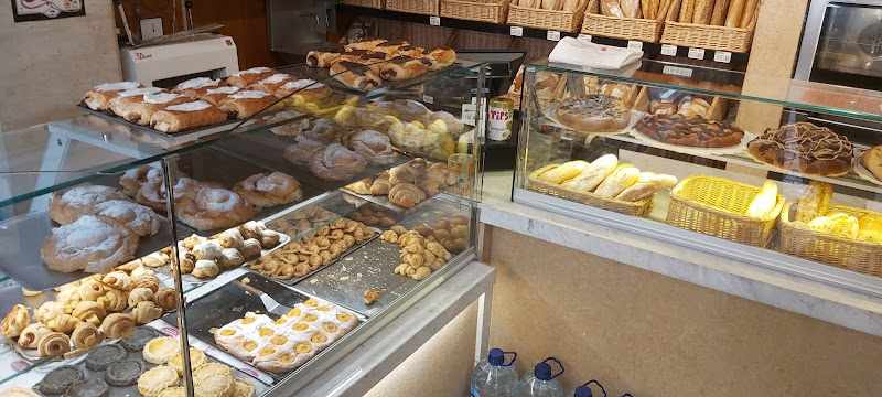 Fotografia tomada fuera de Antic Forn De Maysa - Panadería en Santa Ponça, Baleares
