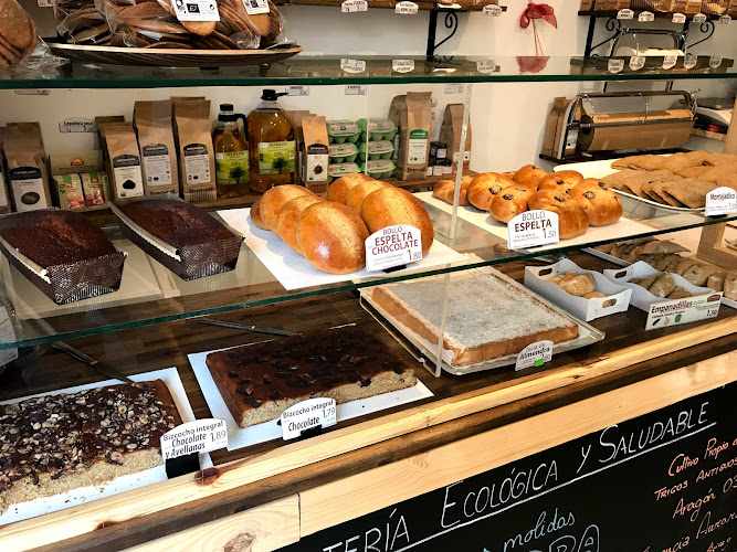Fotografia tomada fuera de EcomonegrosCervantes - Panadería en Zaragoza, Zaragoza