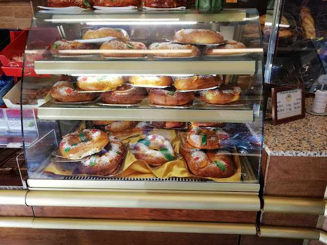 Fotografia tomada fuera de La Bamba - Panadería en Torrejón de la Calzada, Madrid