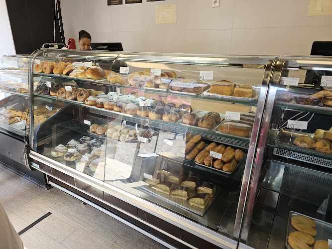 Fotografia tomada fuera de Pastelería Casa Hidalgo - Pastelería en Cádiz, Cádiz