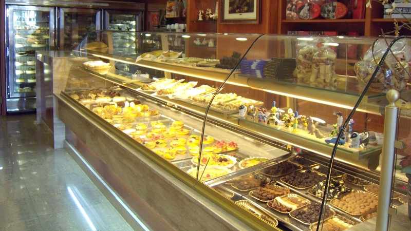 Fotografia tomada fuera de Pastelería Maika - Forn de pa en Reus, Tarragona