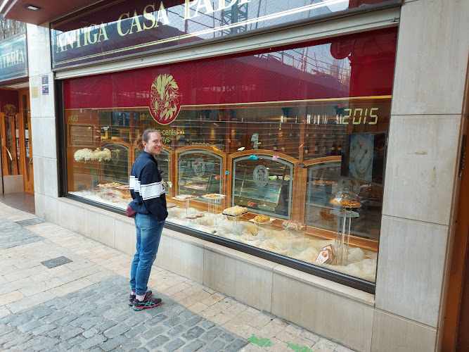 Fotografia tomada fuera de Confiteria PADRENY - Pastisseria en Reus, Tarragona
