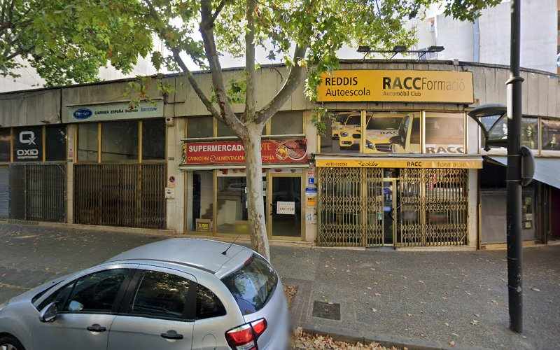 Fotografia tomada fuera de Horno del Baix Camp S L - Forn de pa en Reus, Tarragona