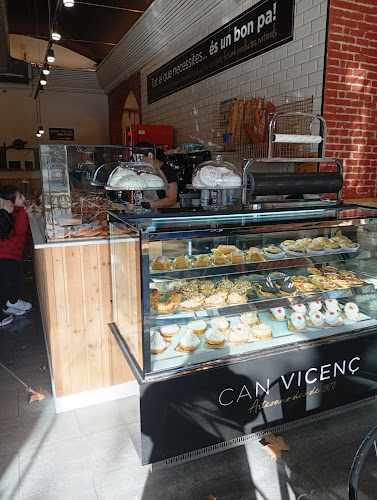 Fotografia tomada fuera de Can Vicenç - cafeterías en Reus, Tarragona