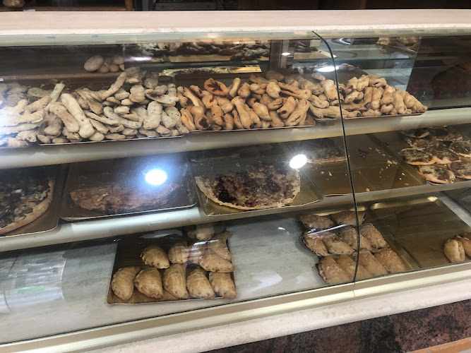 Fotografia tomada fuera de Horno Pastelería Ana - Panadería en Valencia, Valencia
