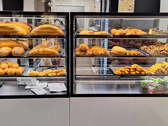 Fotografia tomada fuera de Dulce Capricho - Panadería en Lugo, Lugo