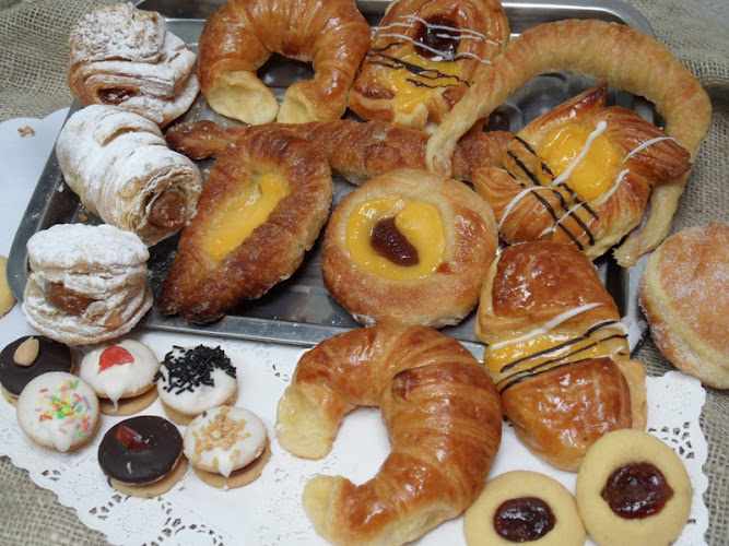 Fotografia tomada fuera de Angelo Paletta Bar, Cafeteria y Panaderia Palma - Panadería en Palma, Baleares