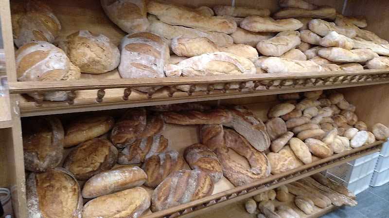 Fotografia tomada fuera de La Casa de Las Empanadas - Panadería en Lugo, Lugo