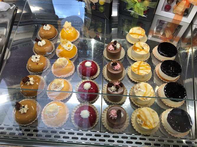Fotografia tomada fuera de Forn Quatre Cantons s.l - Panadería en Moncada, Valencia