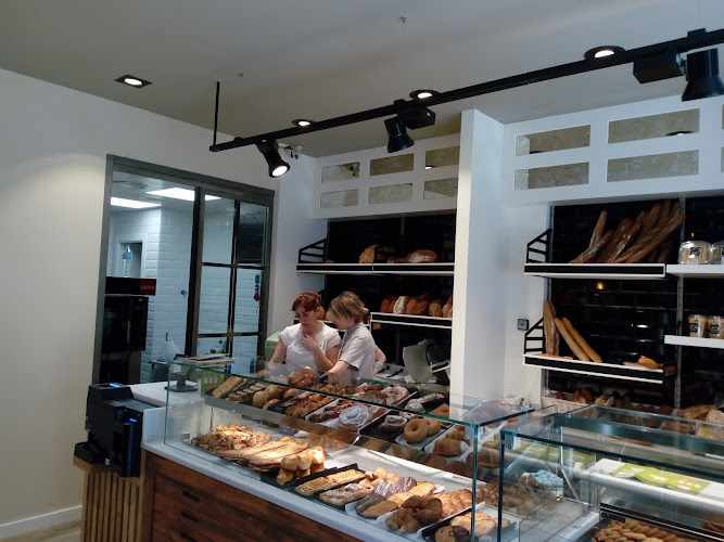 Fotografia tomada fuera de Forn de Pa Artesà Miralles - Forn de pa en Barcelona, Barcelona