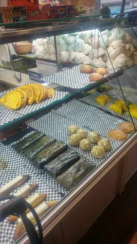 Fotografia tomada fuera de Wawas Panaderia y Delicias Latinas - Panadería en Barcelona, Barcelona
