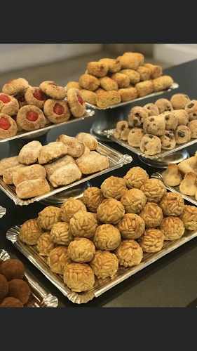 Fotografia tomada fuera de Pastisseria la Gasela - Pastisseria en Santa Coloma de Farners, Girona