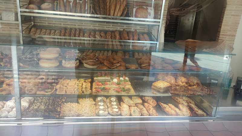 Fotografia tomada fuera de Panadería Calentito - Forn de pa en San Vicente del Raspeig, Alicante