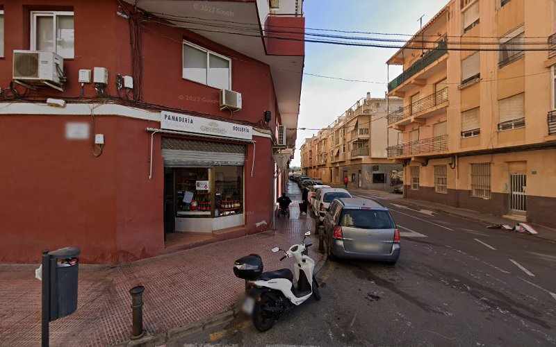 Fotografia tomada fuera de Panaderia Escoda - Panadería en Alicante, Alicante