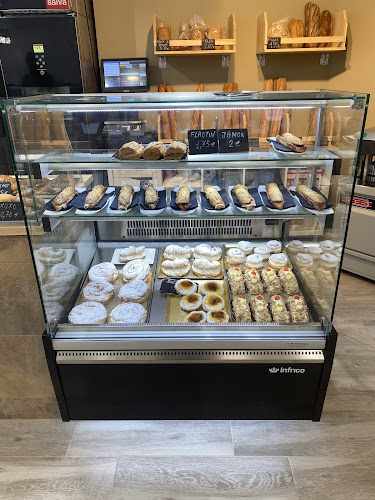 Fotografia tomada fuera de Cal Tito - Pastelería en Sant Feliu de Llobregat, Barcelona