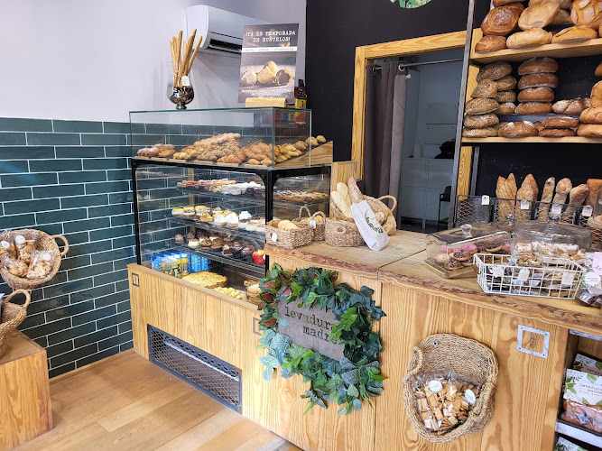 Fotografia tomada fuera de Levaduramadre - Panadería en Madrid, Madrid