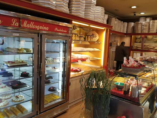 Fotografia tomada fuera de Forn La Mallorquina - Pastelería en Palma, Baleares