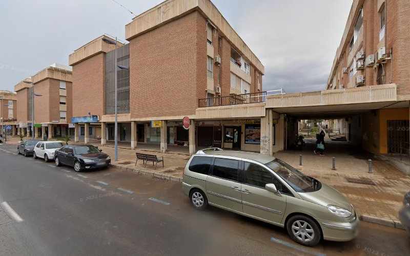 Fotografia tomada fuera de HERDIG MARKET BLAS INFANTE - Panadería en Almería, Almería
