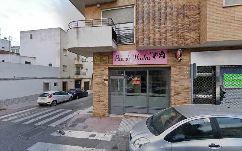 Fotografia tomada fuera de Panadería Pastelería Parra - Panadería en Badajoz, Badajoz