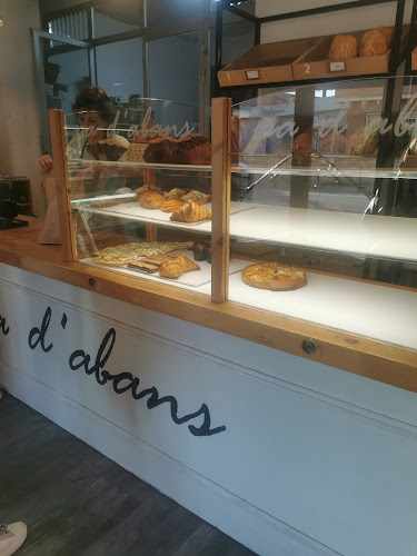 Fotografia tomada fuera de Forn 'Pa d'Abans' - Forn de pa en La Fuliola, Lérida