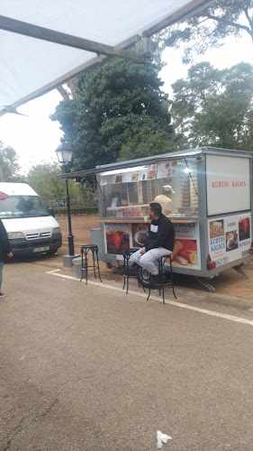 Fotografia tomada fuera de Kurtos kalacs - Panadería en Herencia, Ciudad Real
