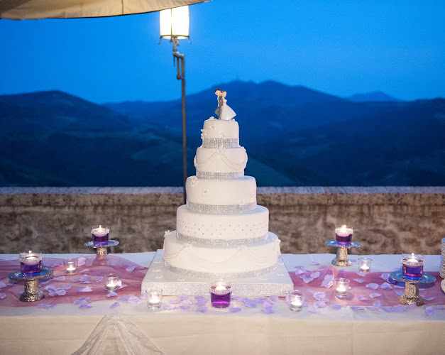 Fotografia tomada fuera de Miss cupcakes - Pastelería especializada en tartas nupciales en Logroño, La Rioja