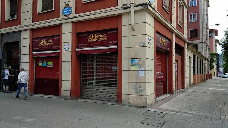 Fotografia tomada fuera de HARINO BAGUETTE - Panadería en Bilbao, Vizcaya