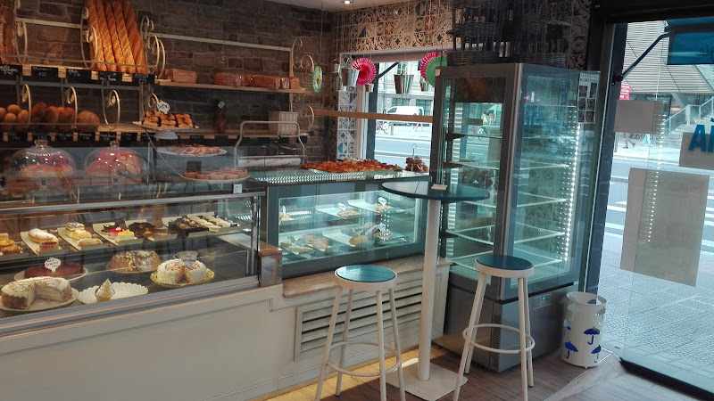 Fotografia tomada fuera de Bitxibil Ogitegia - Panadería en Bilbao, Vizcaya