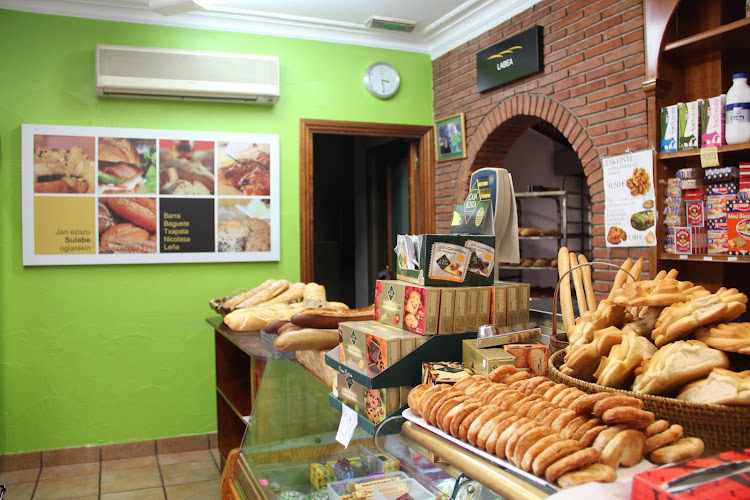 Fotografia tomada fuera de Panadería sulabe - Okindegia en Hernani, Guipúzcoa