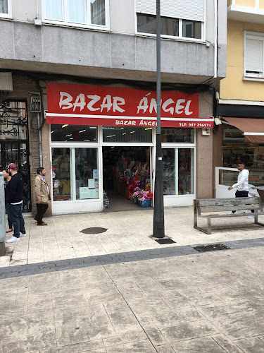 Fotografia tomada fuera de Ángel - Comercio en A Coruña, A Coruña