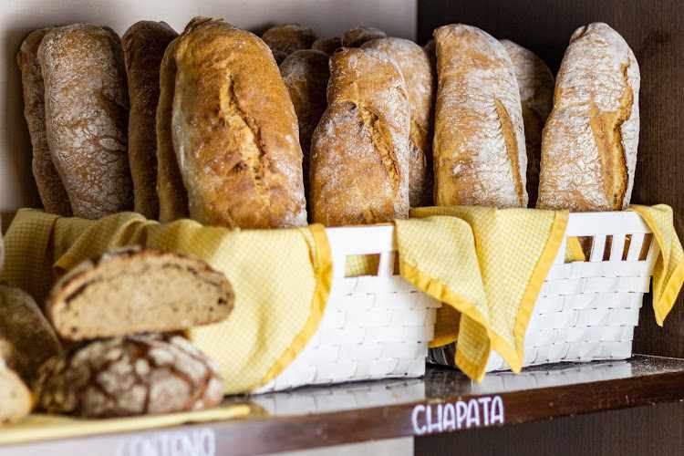 Fotografia tomada fuera de Forno de Carral - Panadería en Feans, A Coruña