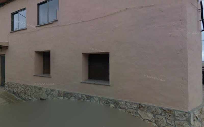 Fotografia tomada fuera de María Pilar Gracia Serrano - Panadería en Alacón, Teruel