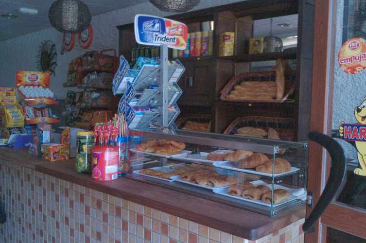 Fotografia tomada fuera de non stop 24h - Tienda de alimentación en Altea, Alicante