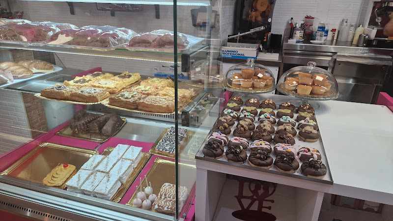 Fotografia tomada fuera de Pasteleria Zayes - Panadería en Arrecife, Las Palmas