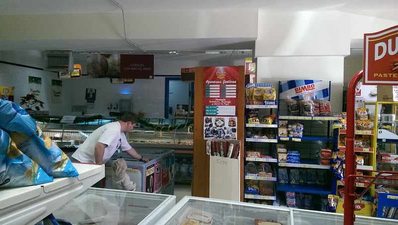 Fotografia tomada fuera de Supermercado Unide Market La Santa - Supermercado en Tinajo, Las Palmas