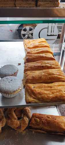 Fotografia tomada fuera de Confitería Berma - Pastelería en Mieres, Asturias