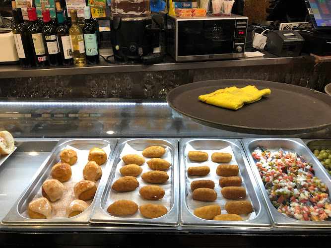 Fotografia tomada fuera de Cafetería Sebas - cafeterías en Teruel, Teruel