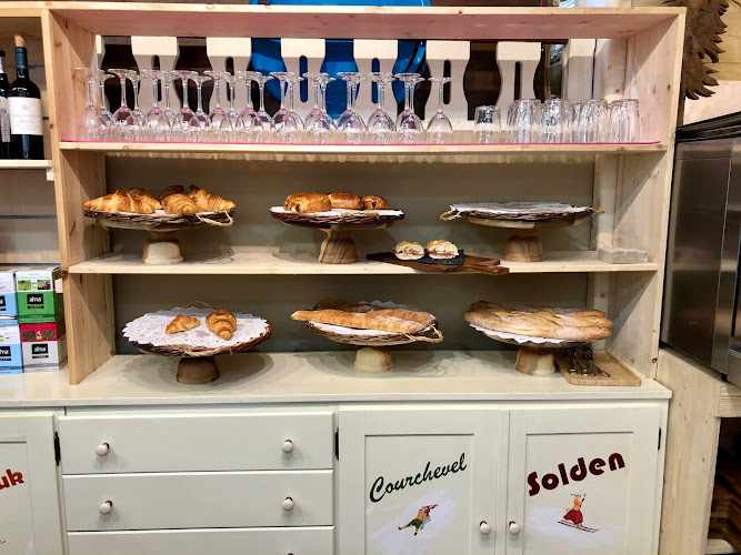 Fotografia tomada fuera de MOGA BAKERY2 - restaurantes en Baqueira, Lérida