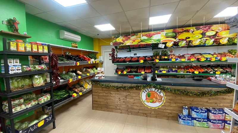 Fotografia tomada fuera de FRUTI PAN - Frutería en Láchar, Granada
