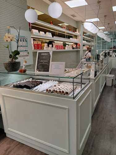Fotografia tomada fuera de Cremela Helados y Chocolates - Heladería en Cangas de Onís, Asturias