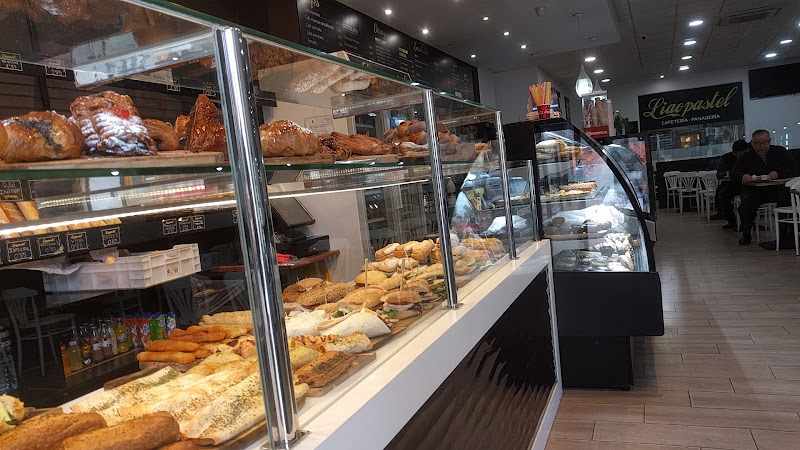 Fotografia tomada fuera de Liaopastel - Pastelería en Borriana, Castellón